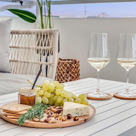 Sanders Coral Court Penthouse - Cute 3-Bedroom Apartment With Balcony Limasol Buitenkant foto