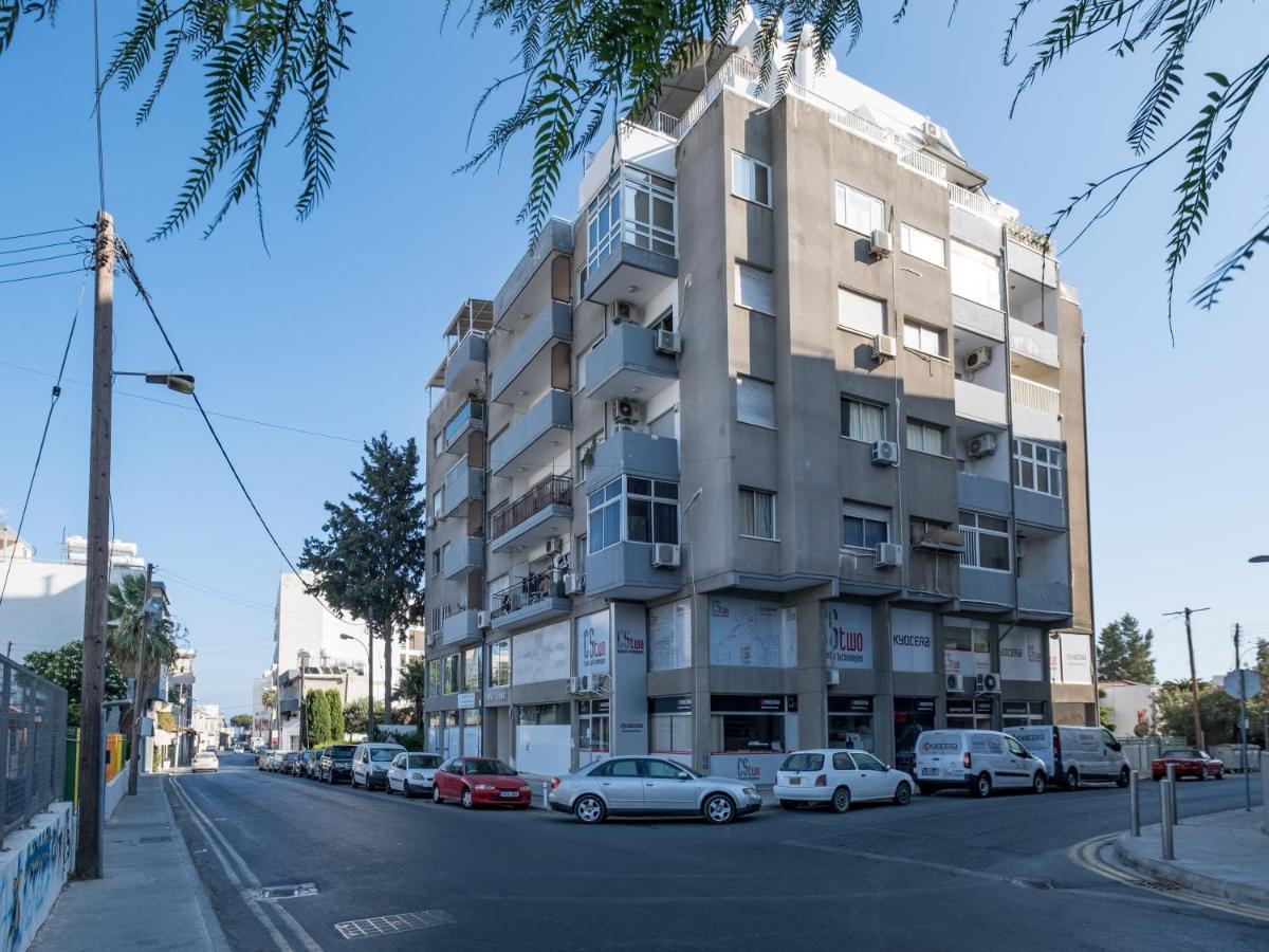 Sanders Coral Court Penthouse - Cute 3-Bedroom Apartment With Balcony Limasol Buitenkant foto