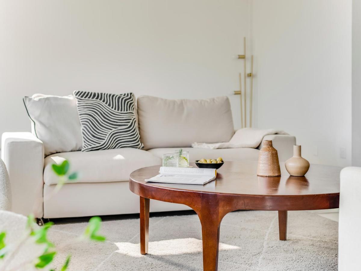 Sanders Coral Court Penthouse - Cute 3-Bedroom Apartment With Balcony Limasol Buitenkant foto