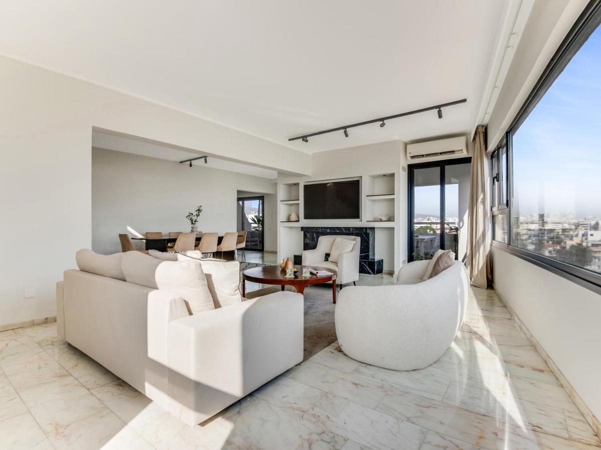 Sanders Coral Court Penthouse - Cute 3-Bedroom Apartment With Balcony Limasol Buitenkant foto